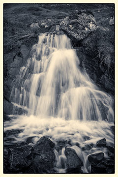 Waterfall Mono D810_012_0888